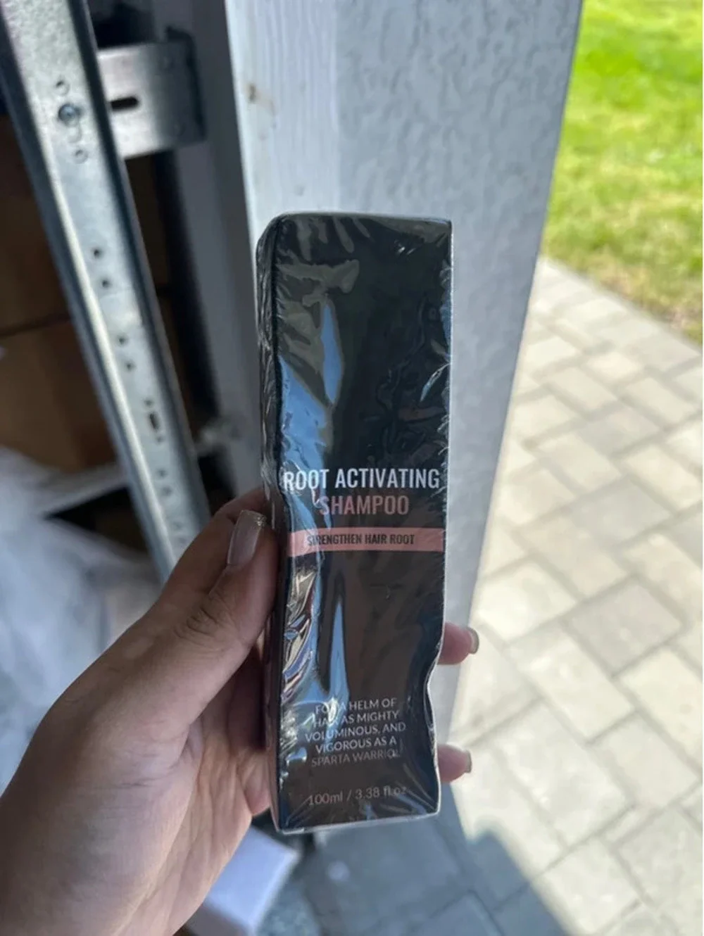 Root activating shampoo